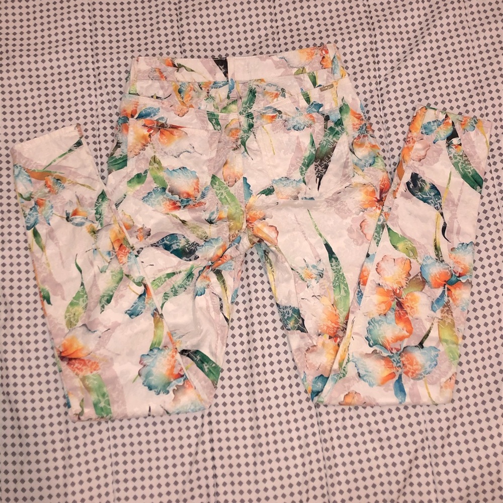 Marciano Copacabana Pants NWOT - Picture 2 of 6